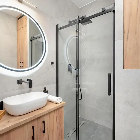 Z Jedna Sypialnia Aleja Kopisto W Rzeszowie By Renters *