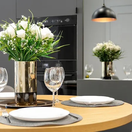 Z Jedna Sypialnia Aleja Kopisto W Rzeszowie By Renters Apartman Rzeszów
